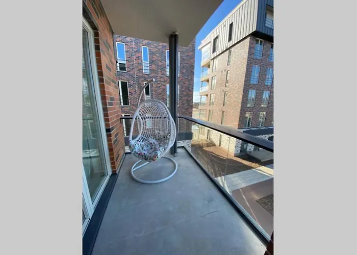 Overnight Luxury Central Apartment